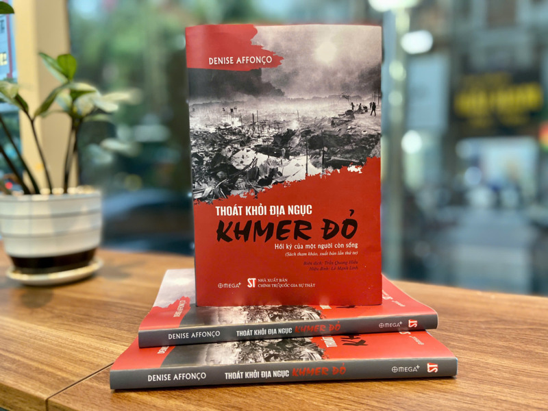 Thoát khỏi địa ngục Khmer đỏ - Hồi ký của một người còn sống (Sách tham khảo, xuất bản lần thứ tu)