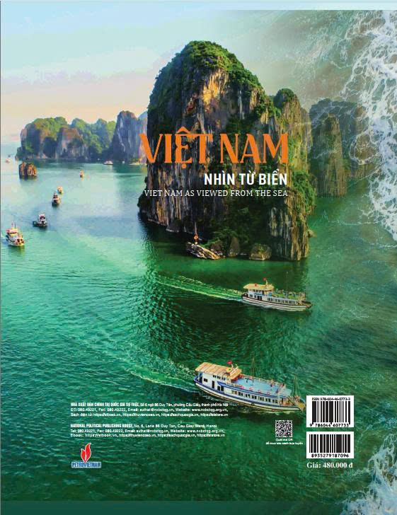 Việt Nam - Nhìn từ biển Viet Nam - As viewed from the sea