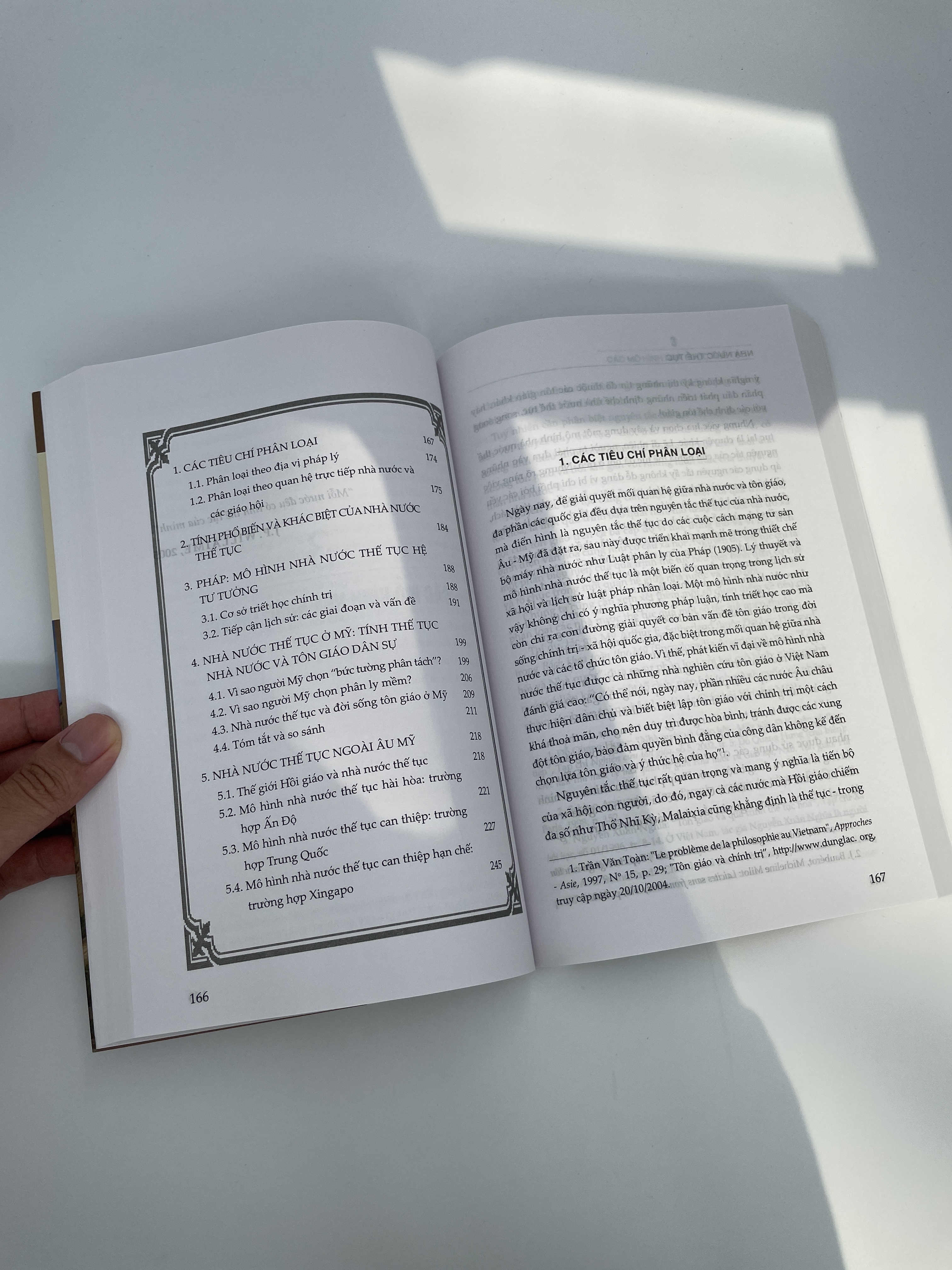 Nhà nước thế tục (Sách tham khảo) (Xuất bản lần thứ hai, có chỉnh sửa, bổ sung)