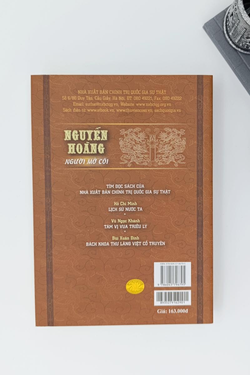 Nguyễn Hoàng - Người mở cõi (Xuất bản lần thứ ba)