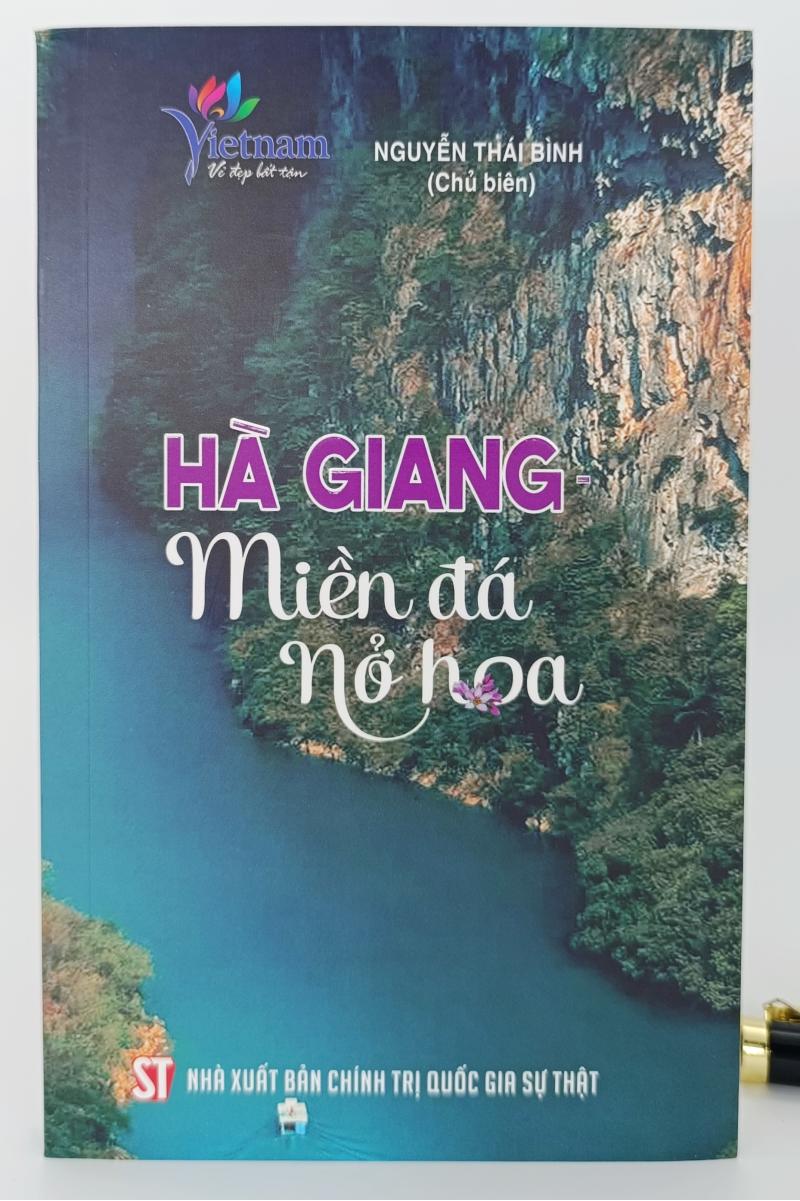 Hà Giang - Miền đá nở hoa